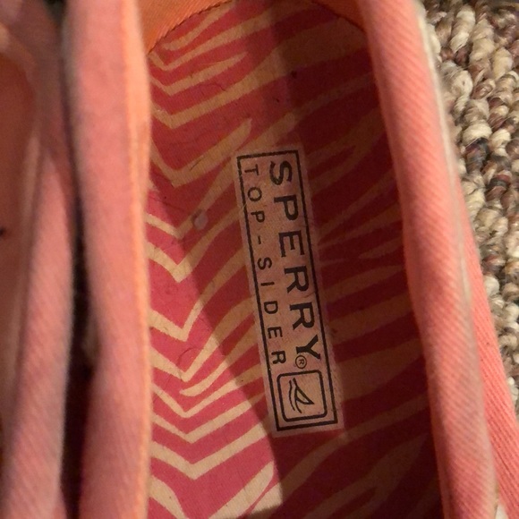 Sperry coral loafers. - Picture 3 of 5